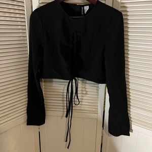 Divided XL black tie up long sleeve crop top